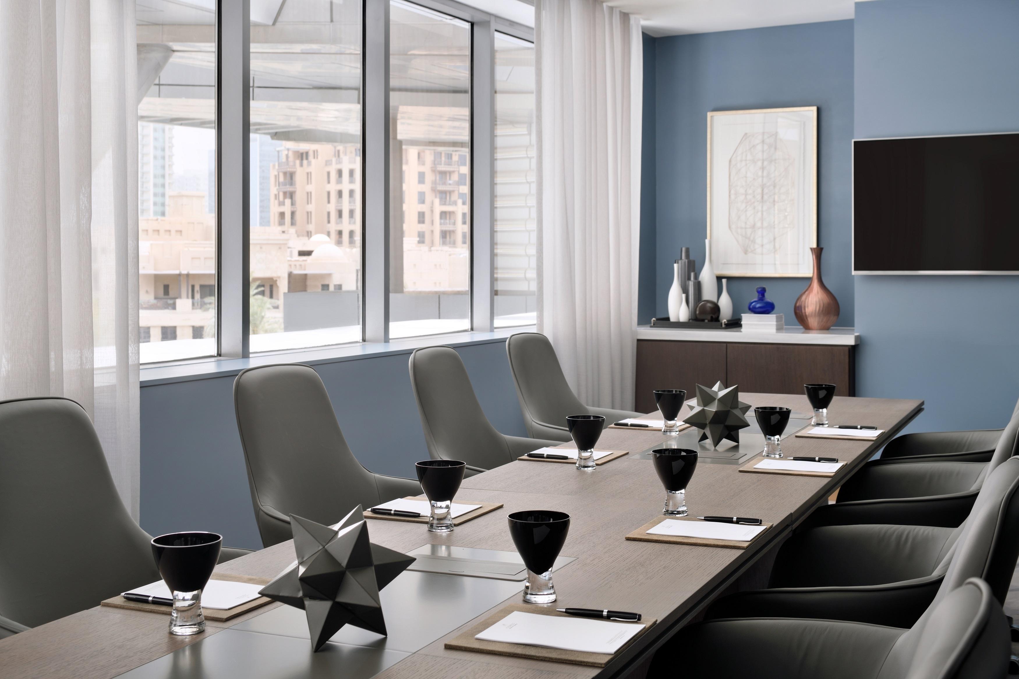 แอดเดรส ดาวน์ทาวน์ Hotel ดูไบ ภายนอก รูปภาพ Boardroom