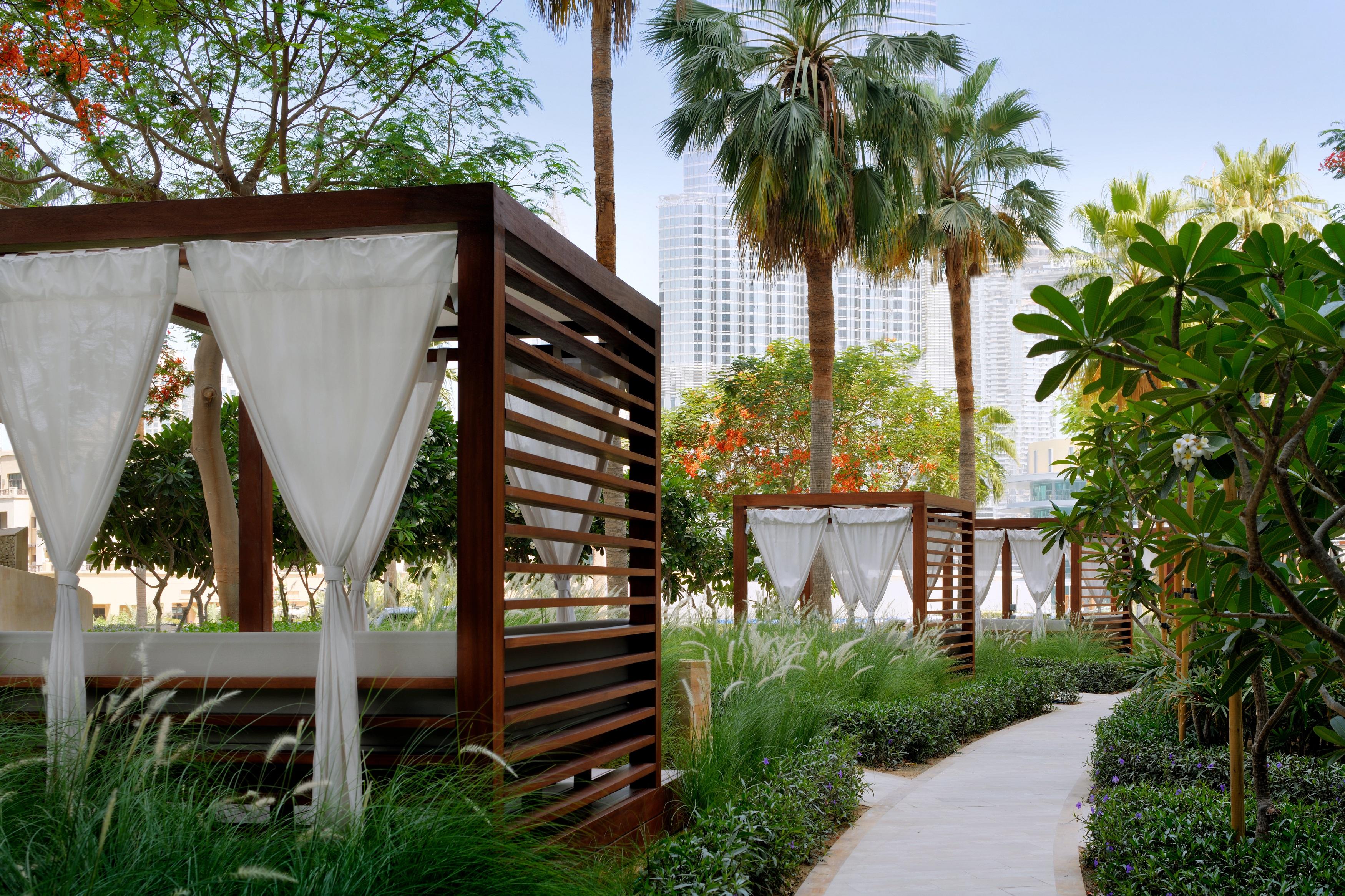 แอดเดรส ดาวน์ทาวน์ Hotel ดูไบ ภายนอก รูปภาพ The Dubai Fountain Gardens